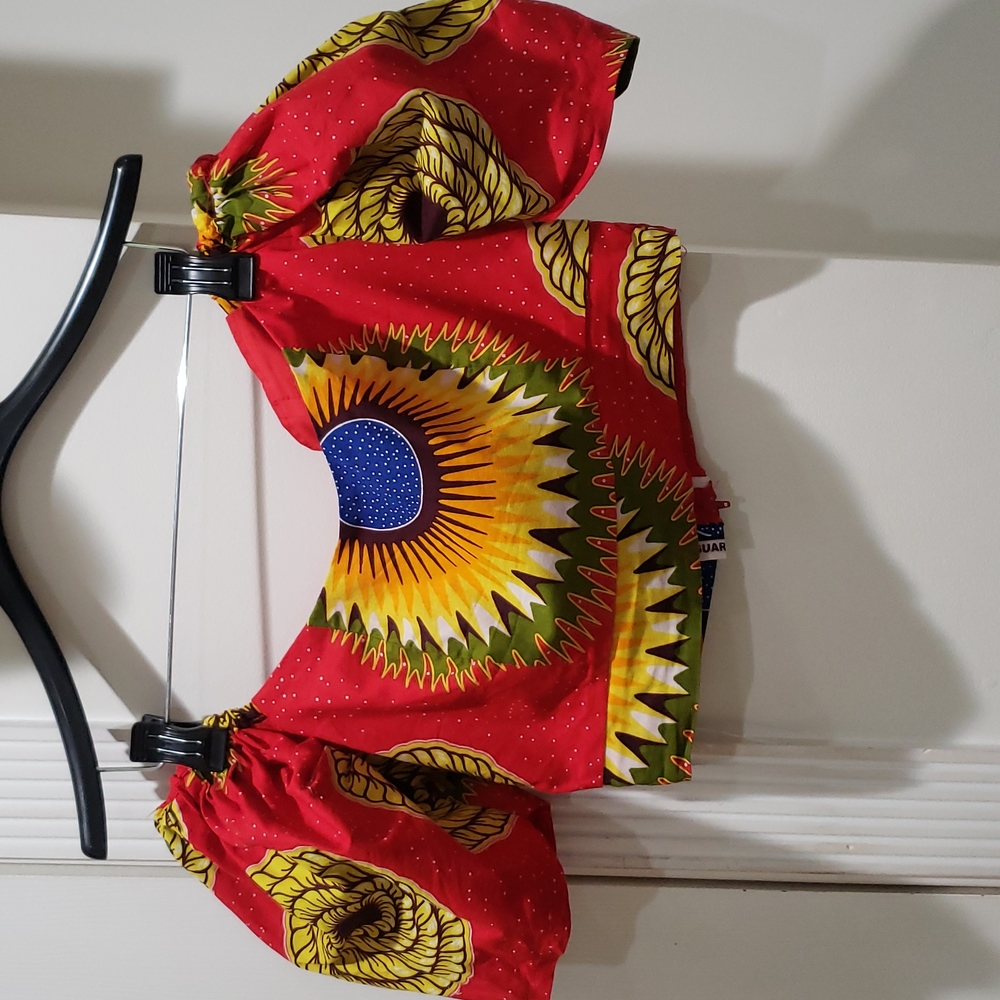 Handmade off the shoulders African Material crop top size M